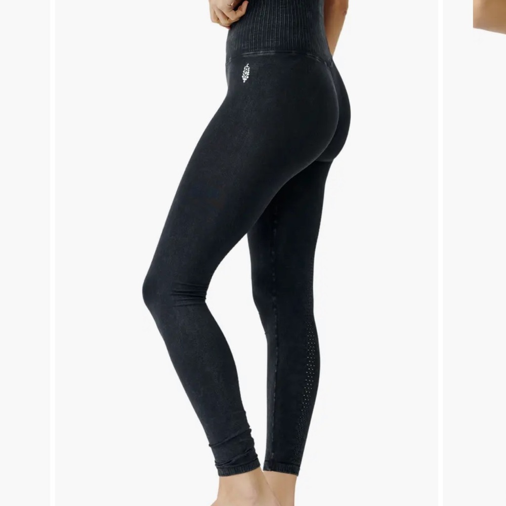 FP Movement by Free People Good Karma leggings black m/l